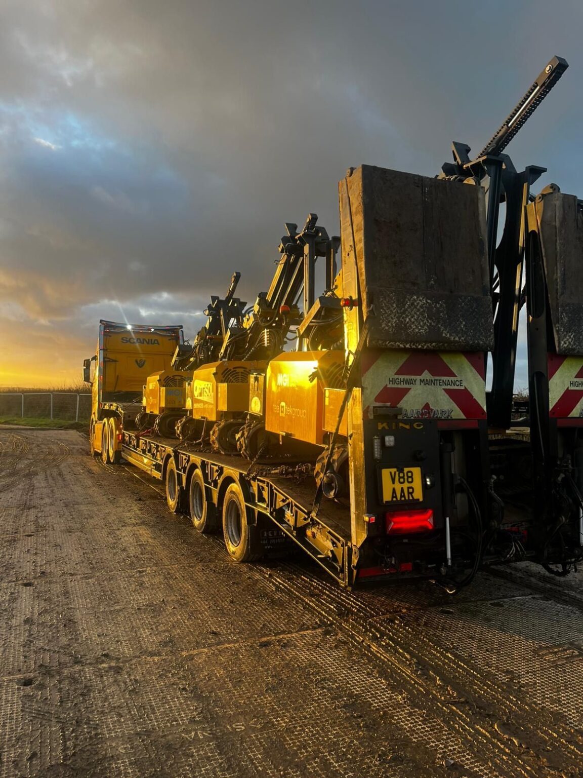 Transporting Three Piling Rigs in One Movement – Heavy Haulage Done ...